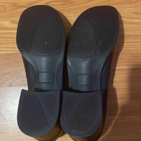 Chadwick’s Wide Heel Navy Loafers size 8 M (CC) - Picture 5 of 6